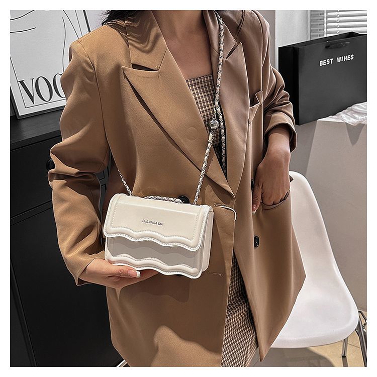 Wave Women's Chain Small Square Crossbody Shoulder Bag Versatile_voghion.com