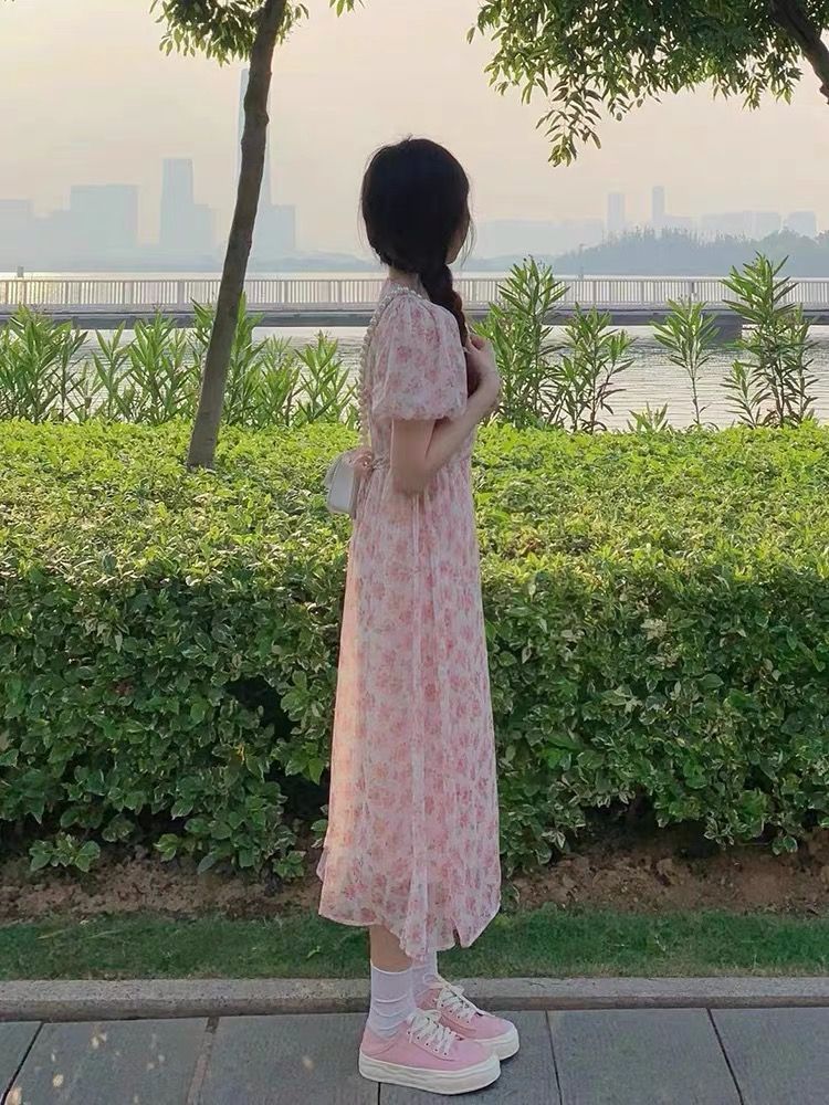 French floral dress women's summer  new retro puff sleeve design sense niche temperament long skirt