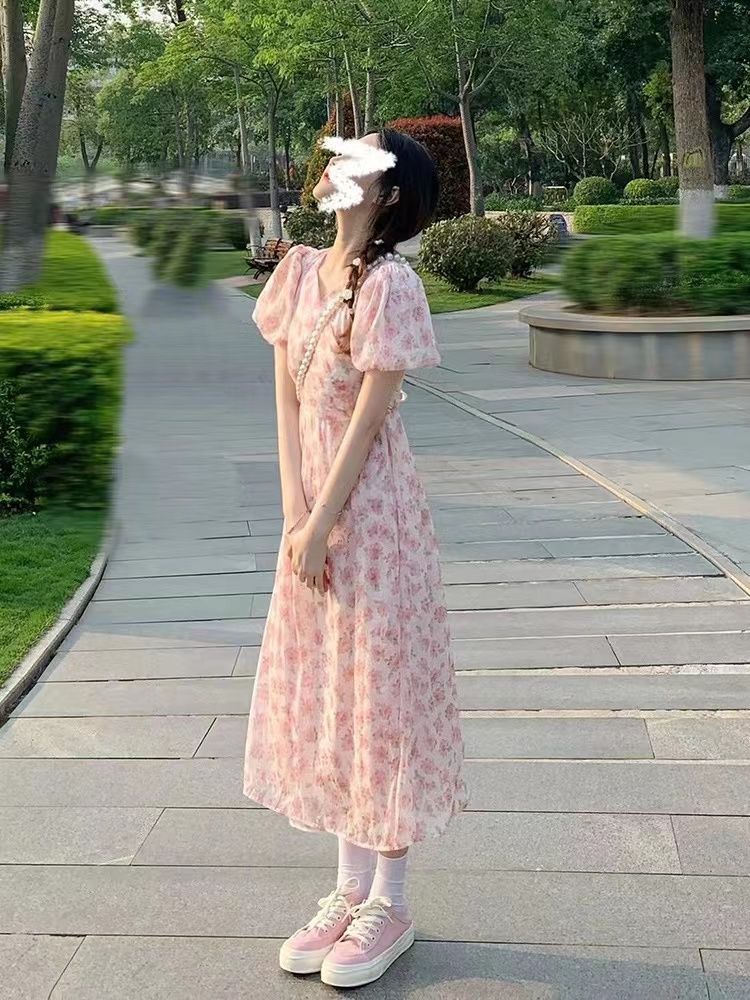 French floral dress women's summer  new retro puff sleeve design sense niche temperament long skirt