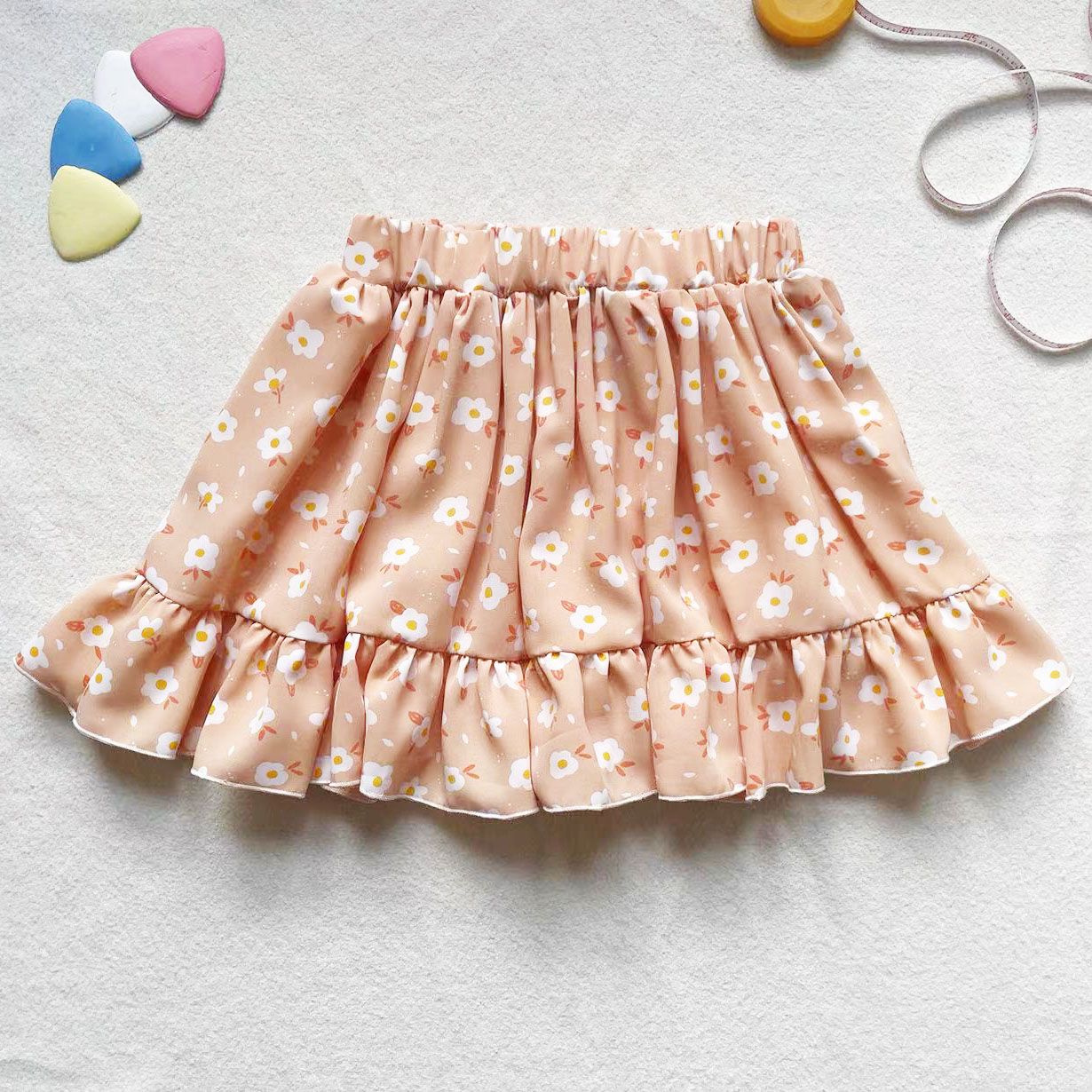 Girls' summer dress skirt  new Korean version of the small daisy skirt middle and big children's foreign style floral pleated skirt suit