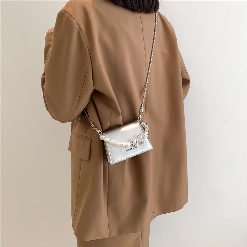 Tangzhu Borsa a tracolla piccante da ragazza di alta qualità con catena a tracolla piccola da donna 2022 nuova borsa rossa a mini bocca_voghion.com