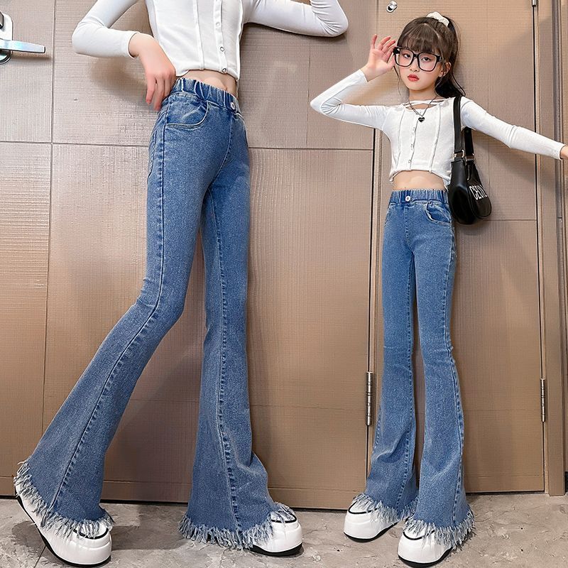 女童褲子春秋2023新款洋氣顯瘦時髦修身喇叭褲女孩春裝兒童牛仔褲