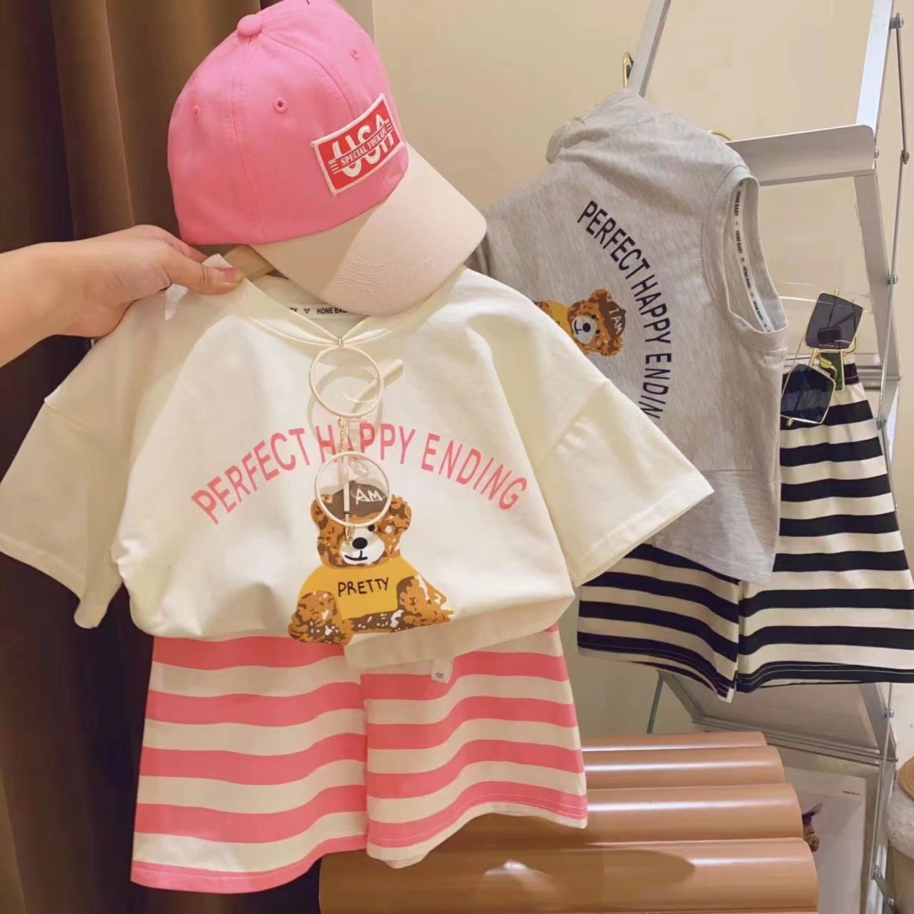 Children's short-sleeved suit 2023 summer new boys and girls short-sleeved T-shirt baby casual shorts trendy two-piece suit