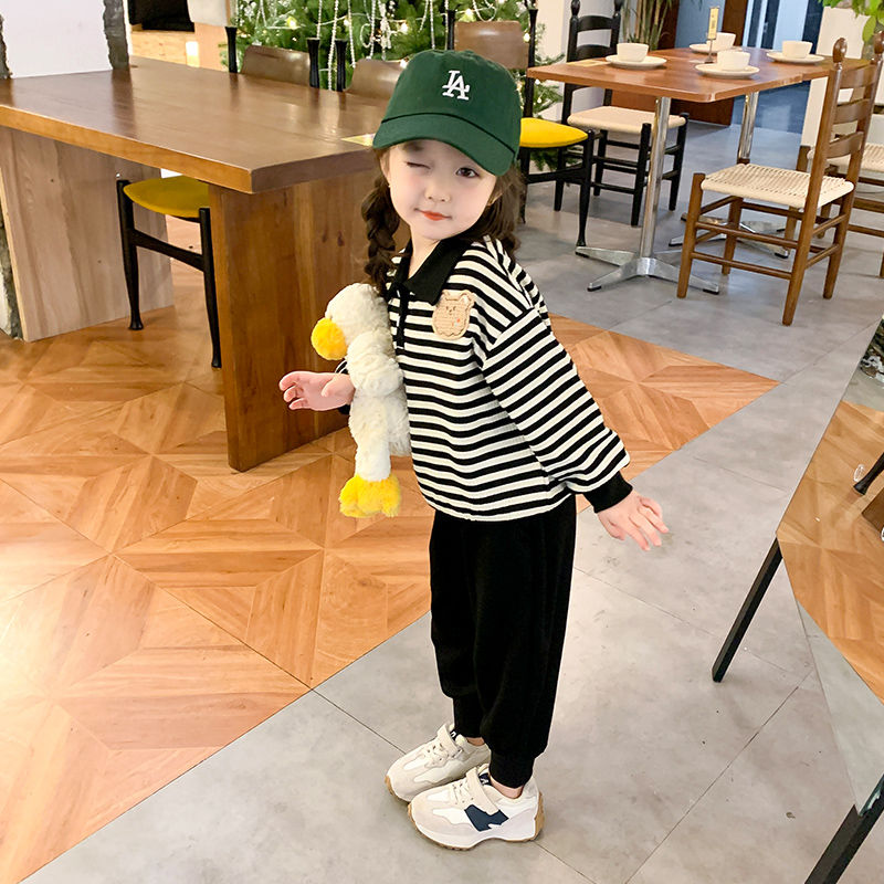 女童套裝春秋季2023新款小童網紅時髦洋氣兒童裝運動寶寶春款春裝
