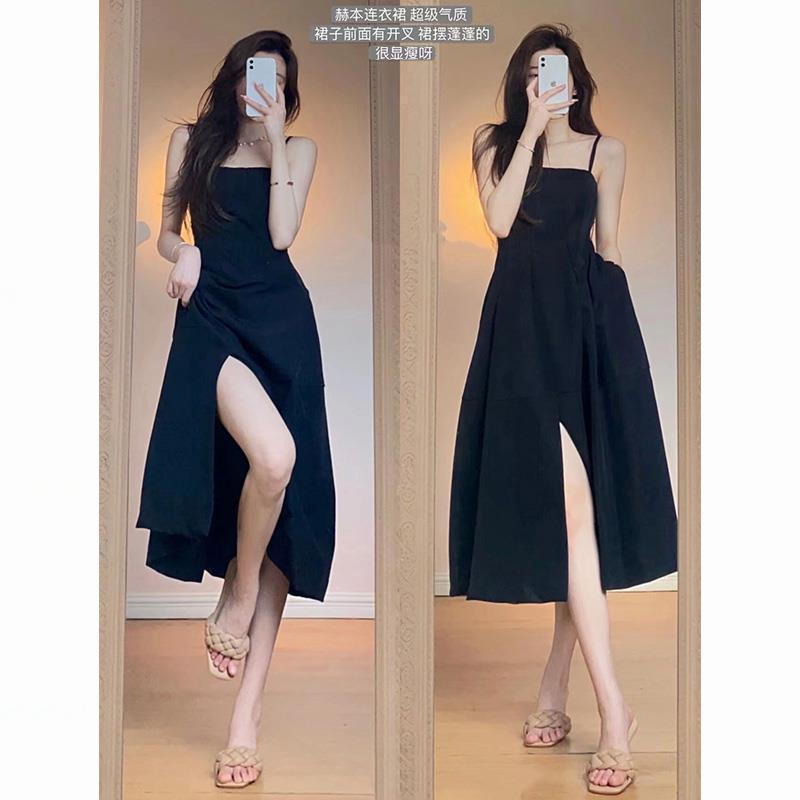 Black retro Hepburn style slit suspenders little black dress women's summer high-end sense French niche high-waisted dress