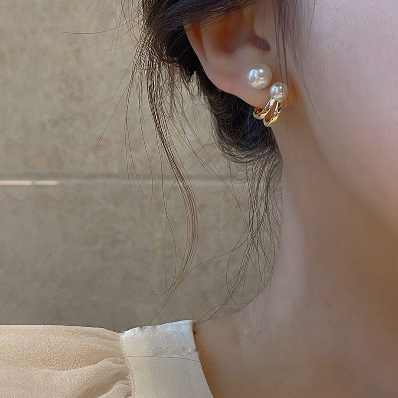 珍珠耳环女年新款潮法式复古轻奢耳钉小众高级设计感气质