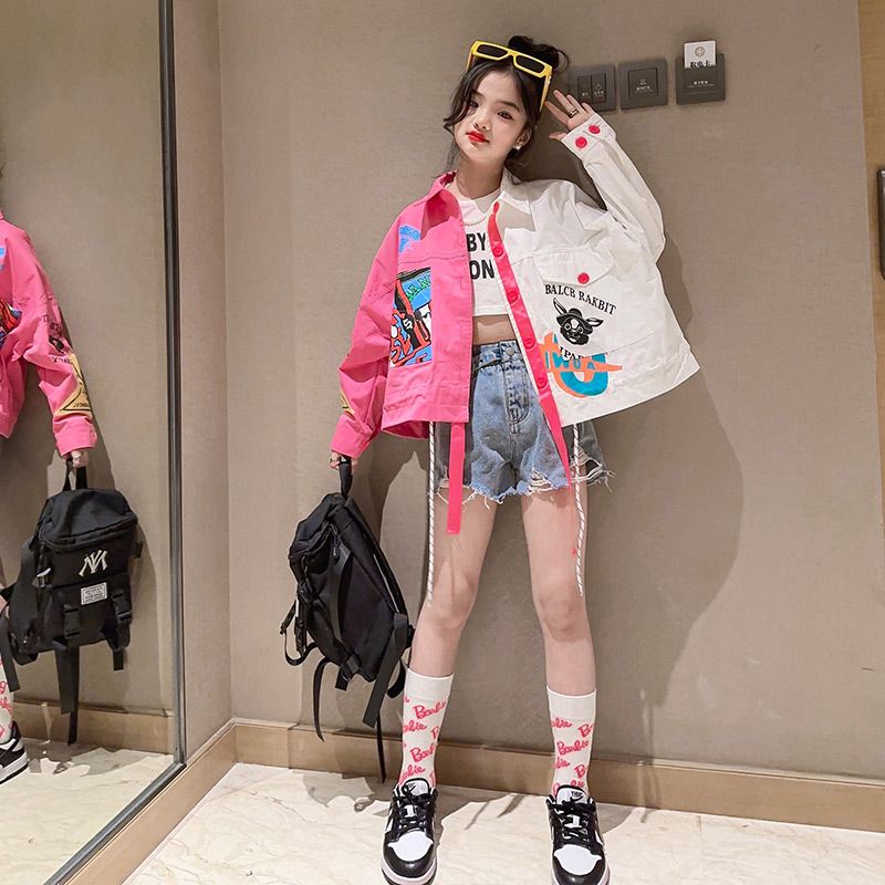 女童外套2023春裝新款女孩網紅洋氣時髦夾克春秋款中大童炸街上衣