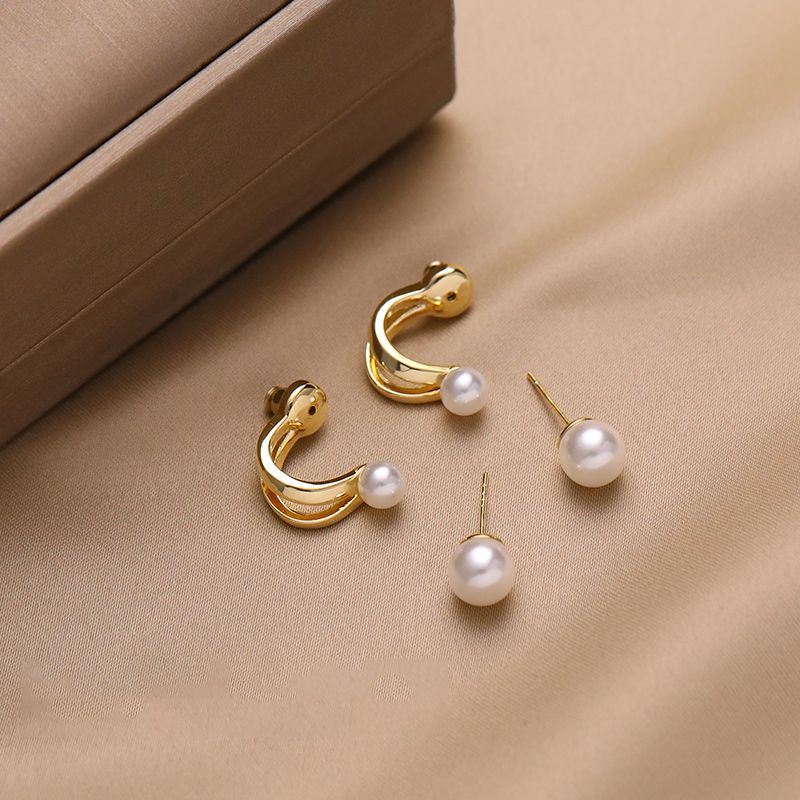 珍珠耳环女年新款潮法式复古轻奢耳钉小众高级设计感气质