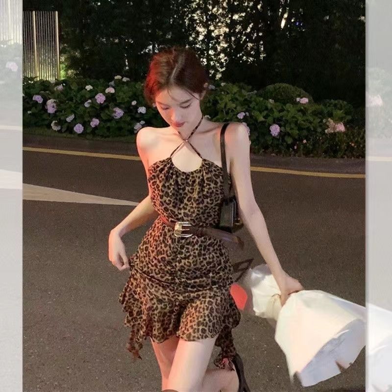 French Leopard Halter Neck Dress Summer Women's Advanced Sense 2023 New Irregular A-Line Skirt Chic Beautiful Skirt