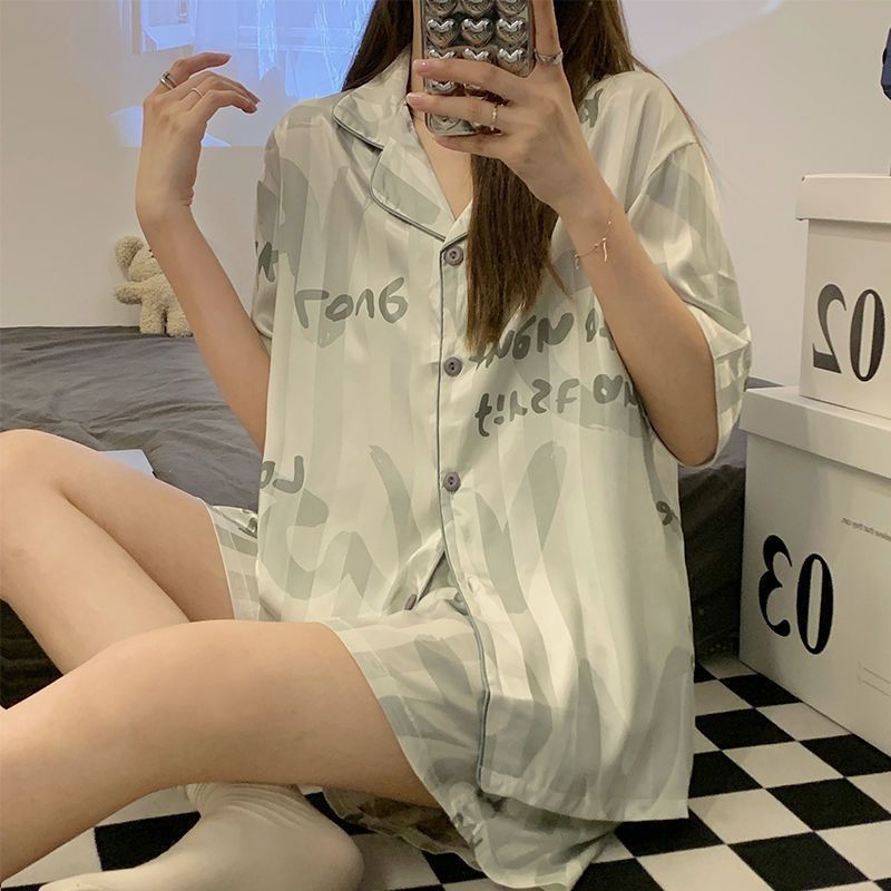 Japanese ins wind pajamas female summer ice silk student cartoon cute short-sleeved thin section high-end home service outerwear