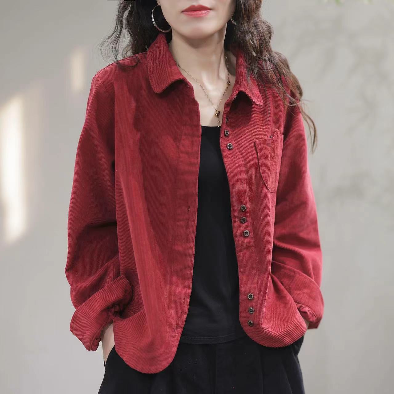 2023春秋新款襯衫文藝休閒時尚黑色長袖翻領燈芯絨女裝襯衣開衫女