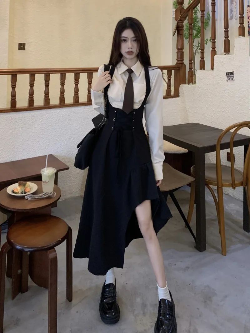 春季新款韓系甜辣風背帶裙百搭襯衫套裙兩件套復古休閒高級感裙子