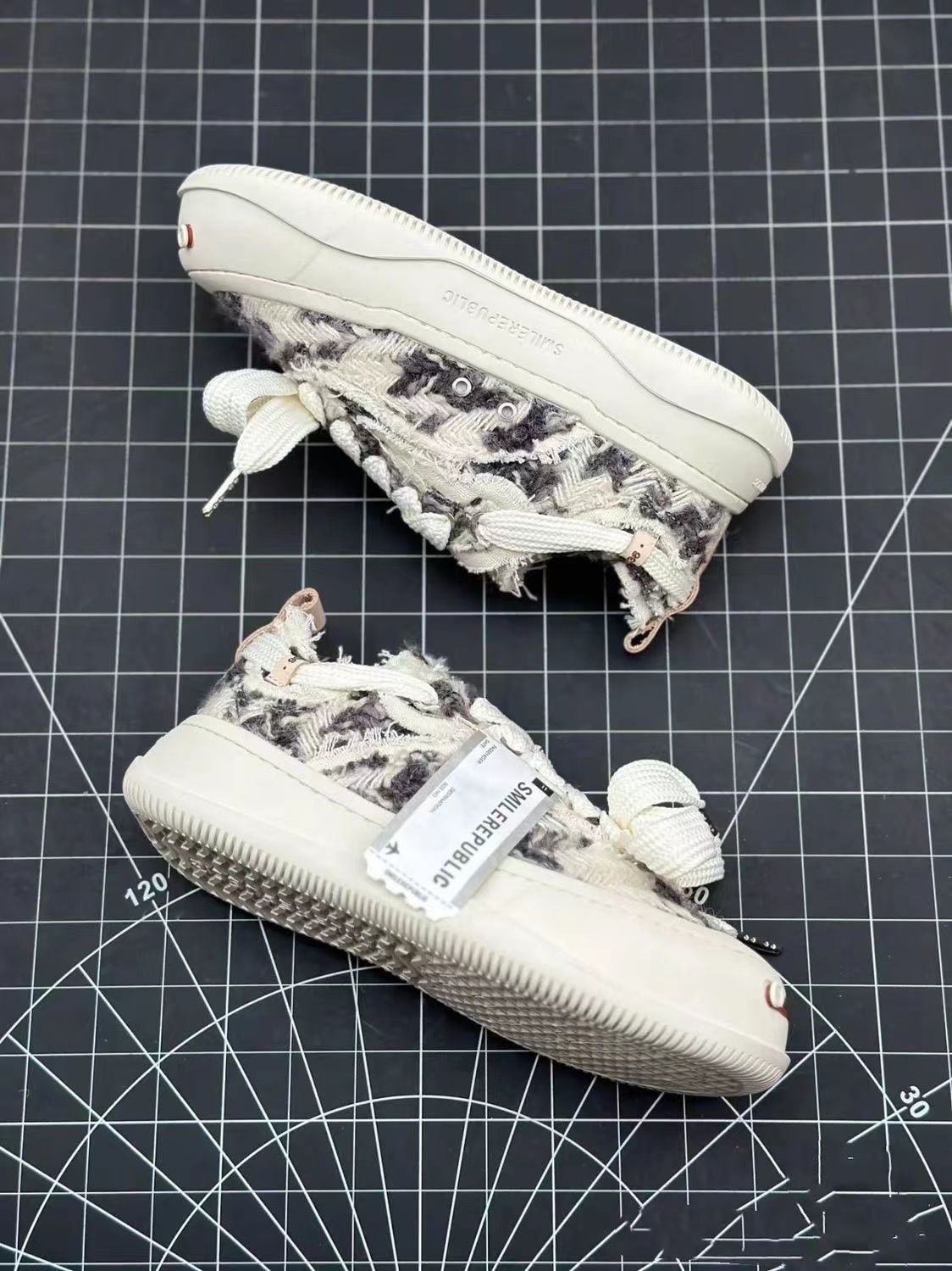 SMILEREPUBLIC Tan Jianci Same Style Cheese Cat Open Smile Canvas Women's Thick Sole Versatile Couple Board Shoes_voghion.com