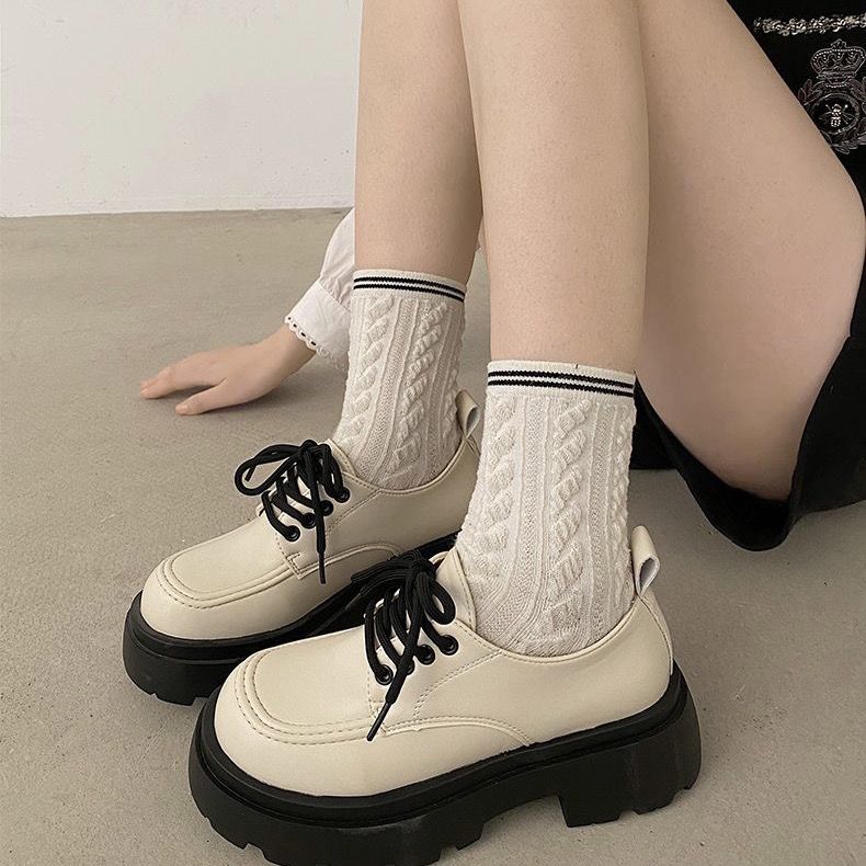 Thick-heeled thick-soled white small leather shoes with British style retro women's Korean version of the single shoes  summer new trend