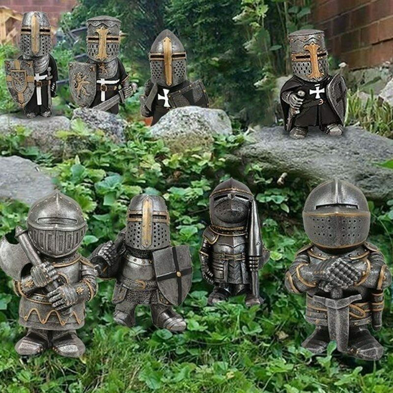 Quirky Small Doll High-End Niche European Style Knight Guard Figurine Desk Soldier_voghion.com