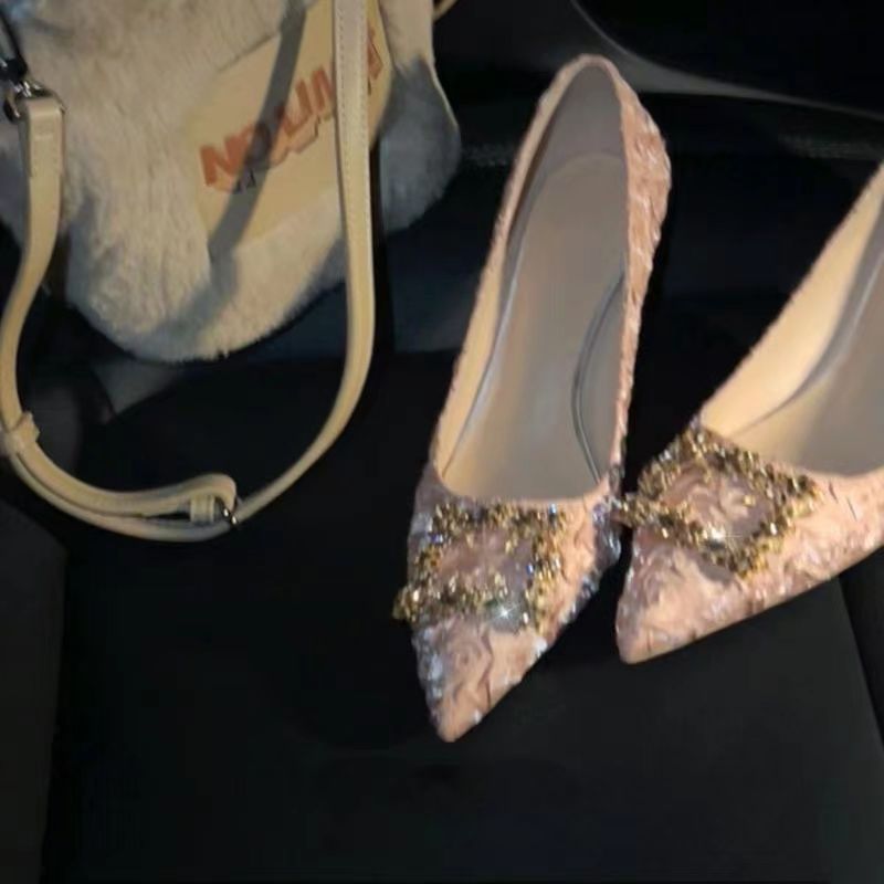 High heels women's 2023 new mid-heel women's shoes pointed toe square buckle rhinestone super fairy wedding shoes low heel small fragrant style single shoes