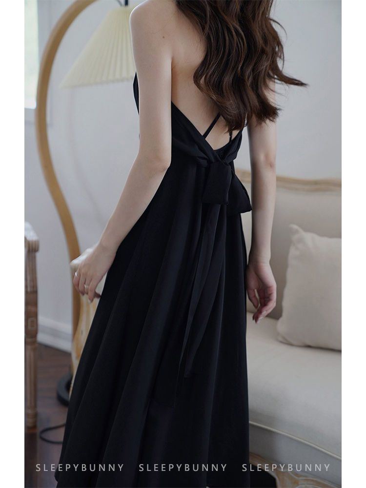 Black backless V-neck suspender dress women's summer new retro waist slimming sexy pure desire wind long skirt