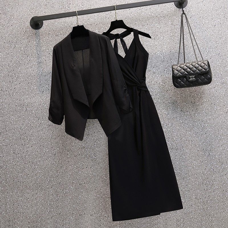 Plus-size women's spring and summer clothes, fat sister, French style, high-end sense, suit, hanging neck, suspender dress, two-piece suit