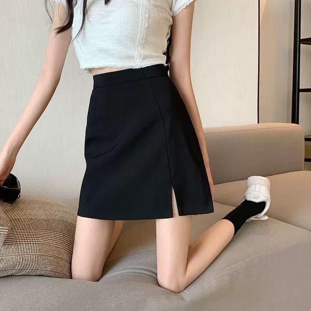 Women's skirt 2022 spring and summer new high-waisted a-line skirt small fresh ins super hot student black slit short skirt