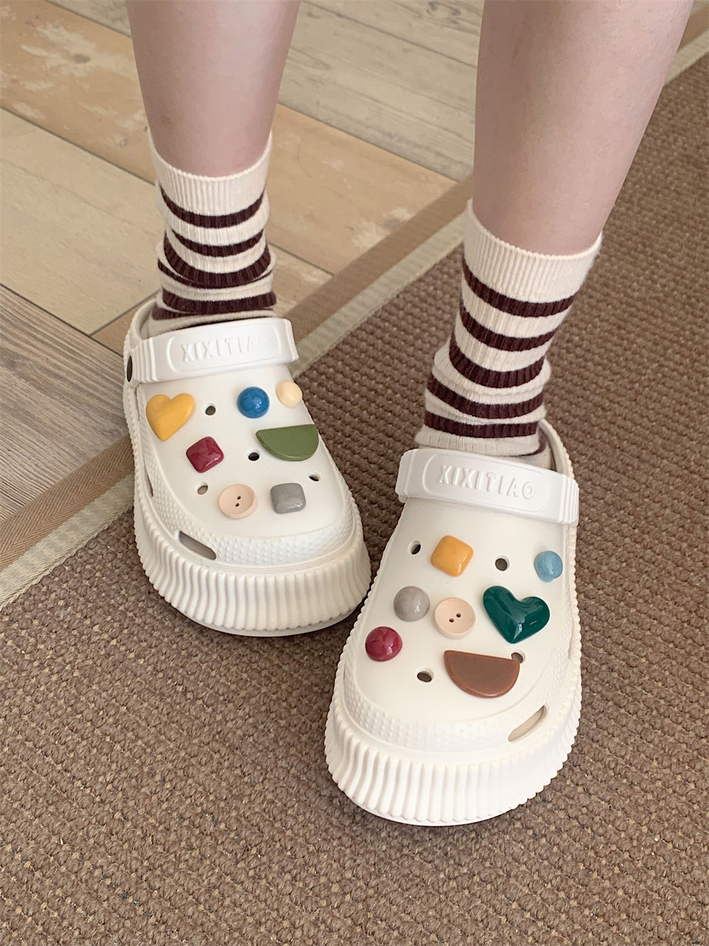 Thin strips retro Harajuku style eva heightened thick-soled hole shoes outer wear non-slip deodorant beach sandals and slippers for women summer