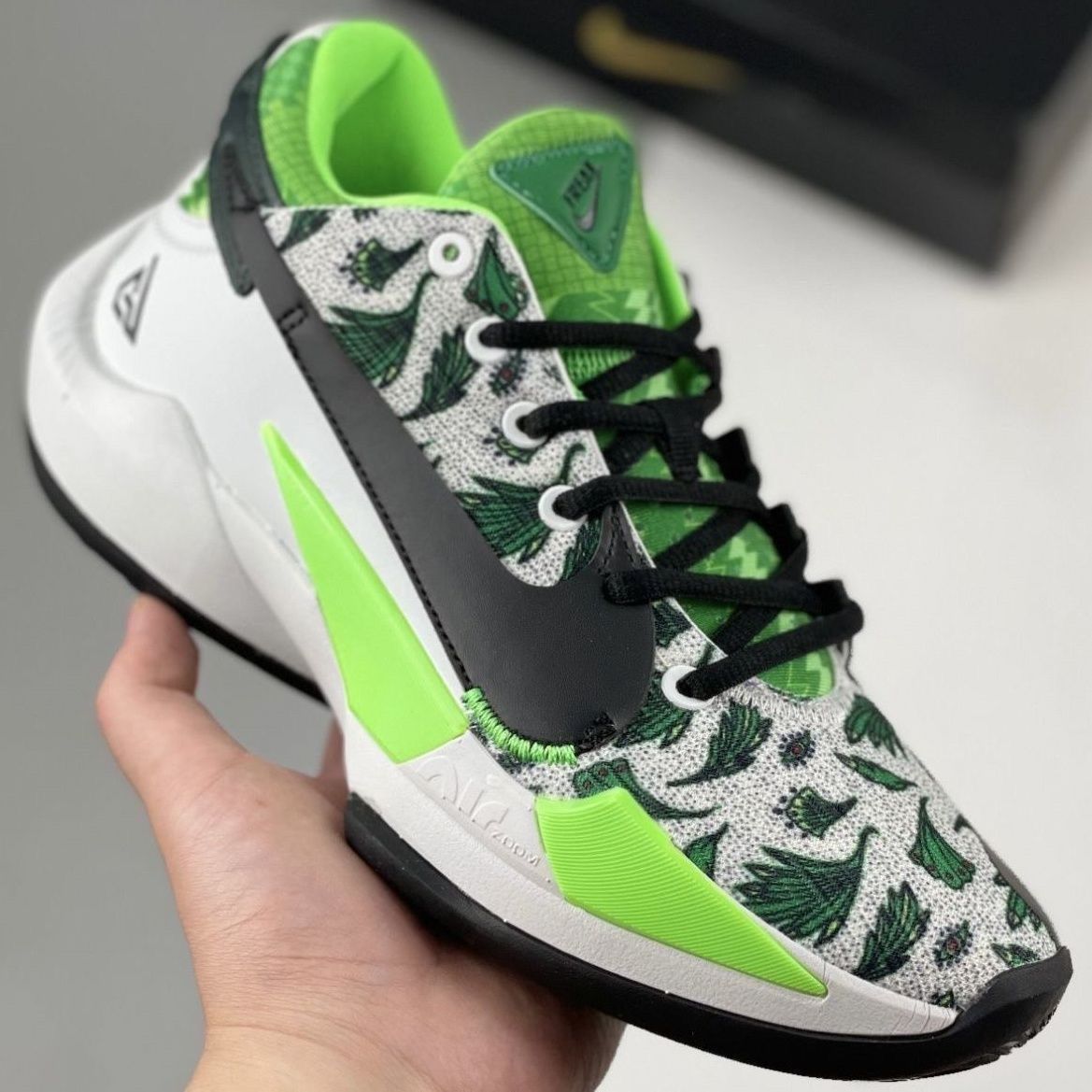 新款字母哥2代篮球鞋白水泥橙紫渐变首发黑白耐磨实战低帮男女鞋