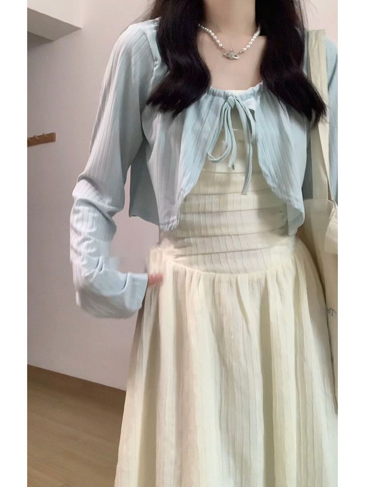 Two-piece suit sweet white moonlight tube top dress female student + blue tie sweater knitted cardigan
