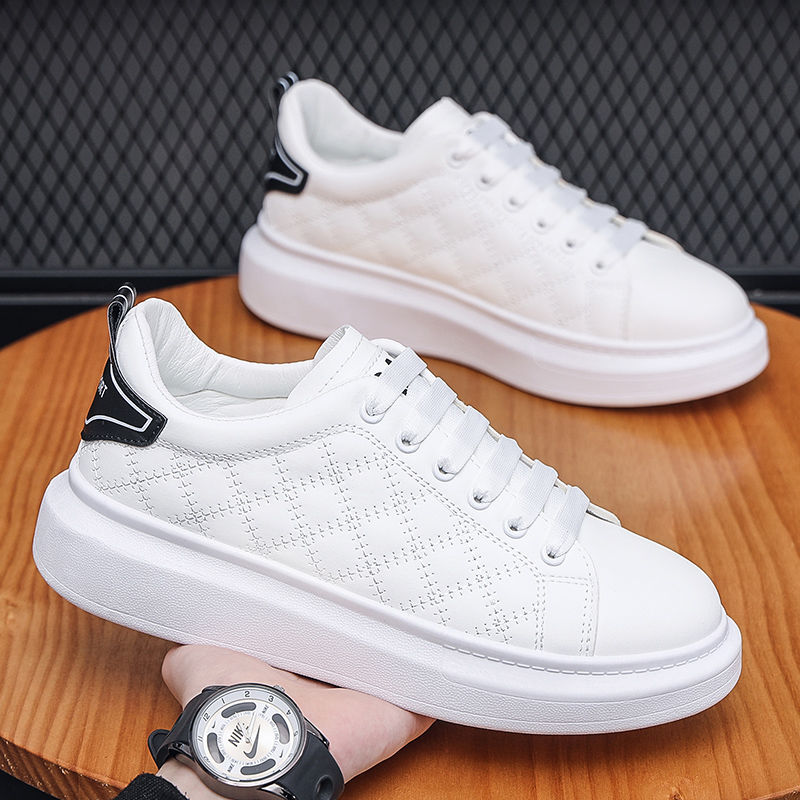 McQueen white shoes for men spring and summer 2023 new breathable casual thick-soled height-increasing sneakers Internet celebrity versatile trendy shoes