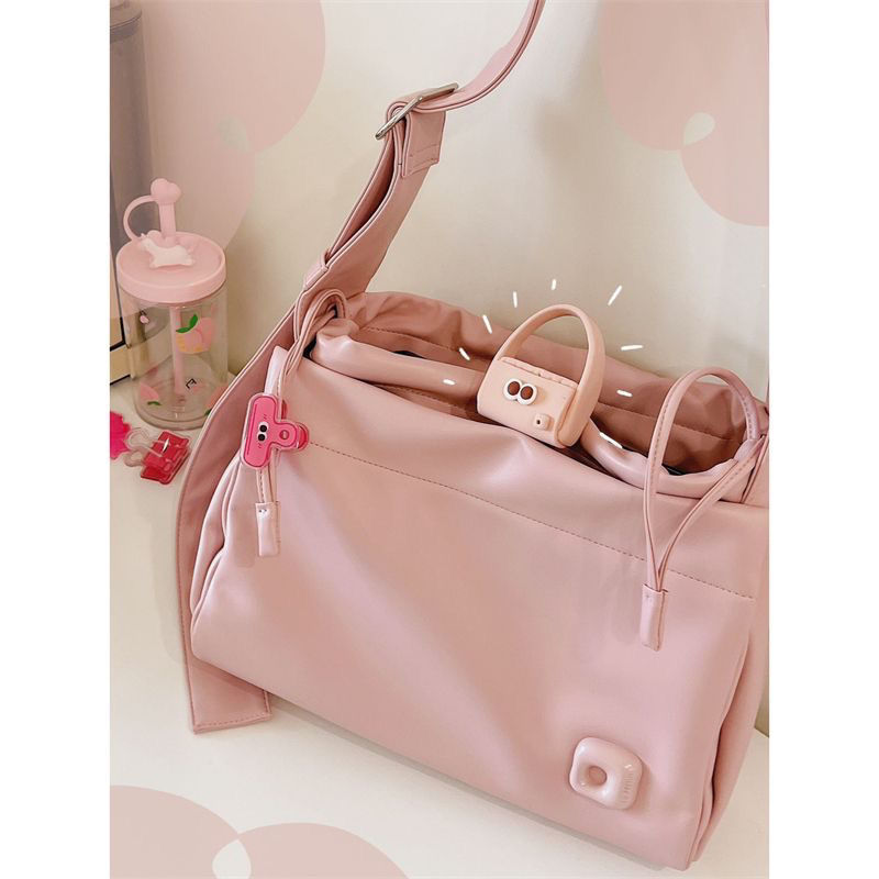 Korean bag women's  new high-end one-shoulder Messenger bag large-capacity underarm bag class commuting tote bag