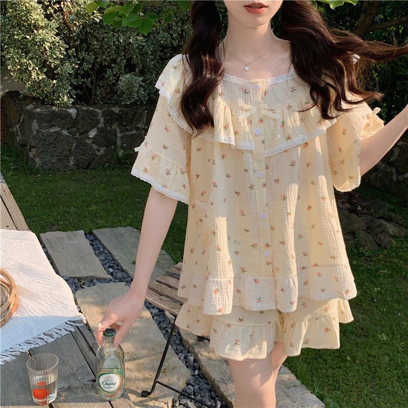 Pajamas women's summer new Japanese girl floral short-sleeved shorts suit lace lace thin section home service suit