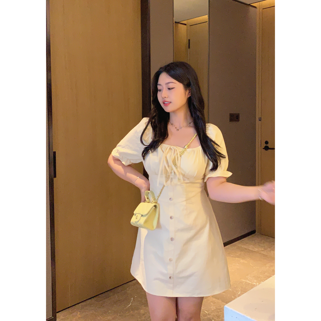 Micro-fat custom [Zhibee beauty] small A waist slimming summer cream rice dress short skirt a word pure desire wind