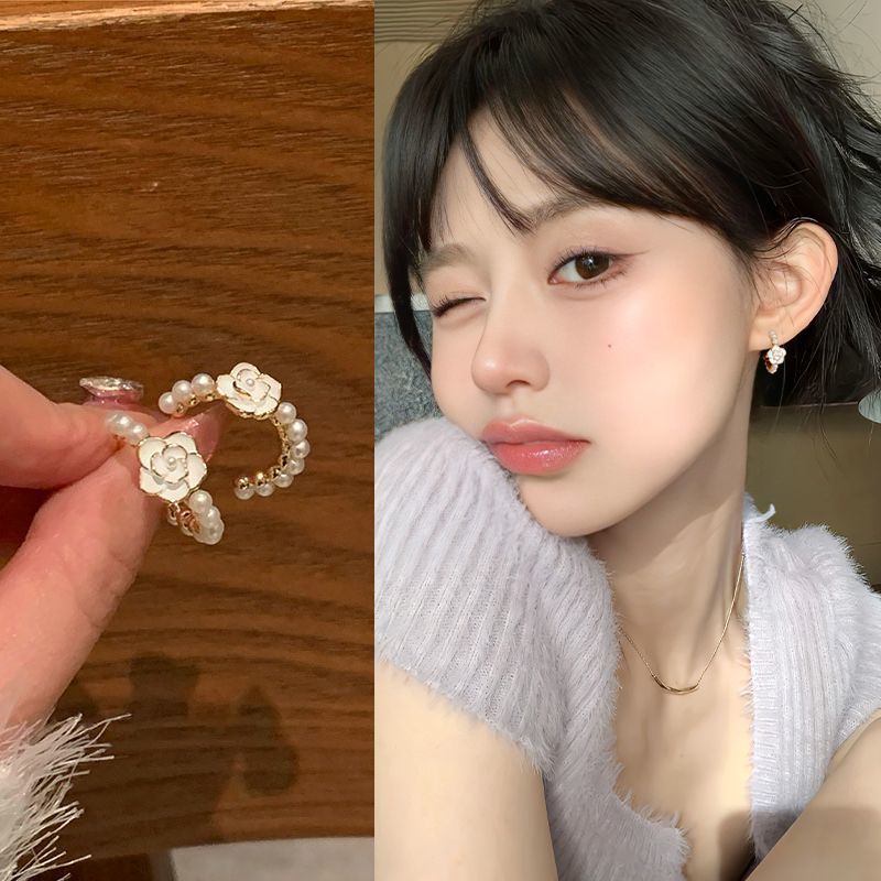 純銀耳釘法式氣質山茶花珍珠耳環女2023年新款潮百搭名媛小眾耳飾