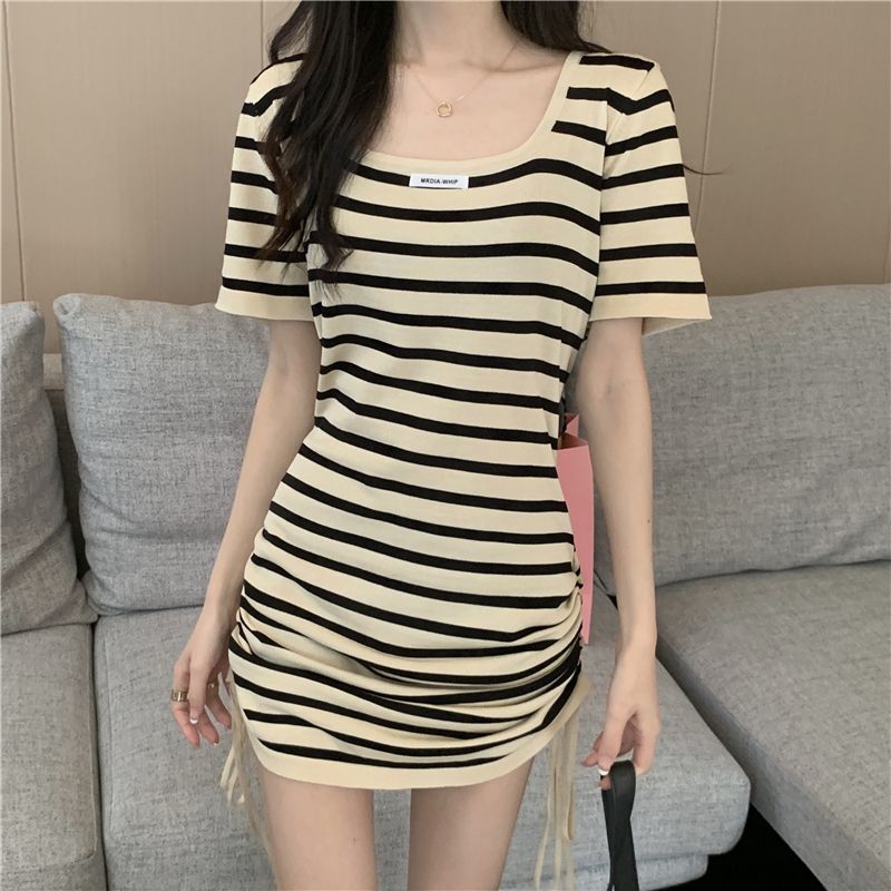 Square collar drawstring waist striped dress fat MM extra large size 300 catties summer design sense package hip pleated T-shirt skirt