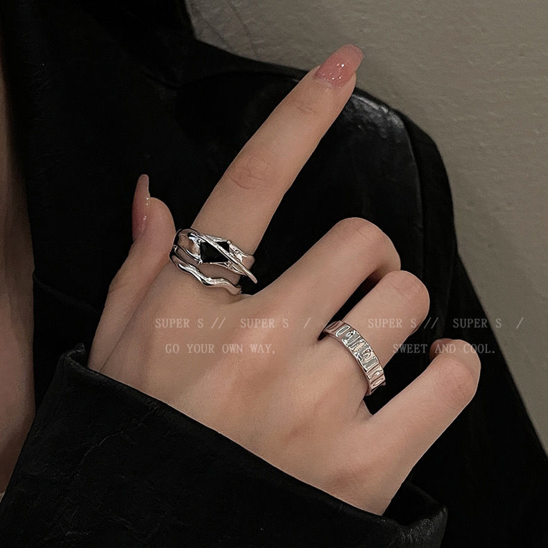 Geometric cold style ins black crystal ring niche design fashionable personality high-end open ring internet celebrity female trend