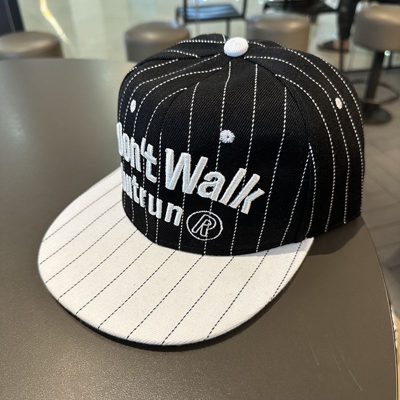 Cappello americano a tesa piatta da uomo e da donna alla moda Berretto da baseball primavera e autunno high street a righe a tesa piatta_voghion.com