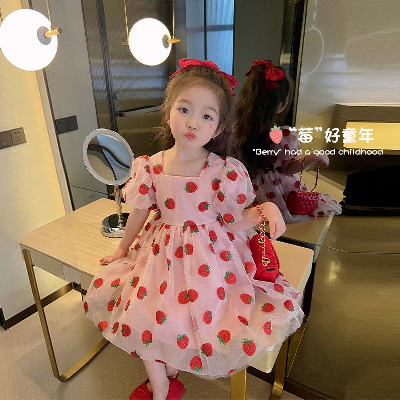 女童連衣裙2023新款夏季寶寶短袖草莓紗裙兒童夏裝中小童公主裙子