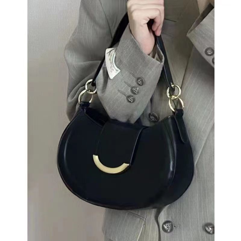 復古包包女2023新款潮秋時尚質感單肩腋下包純色高級感斜挎包