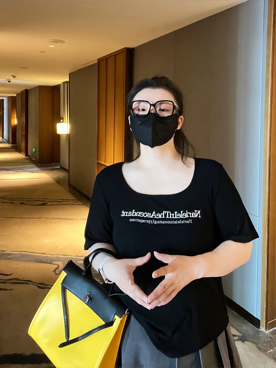 爆款大碼女裝300斤胖mm寬鬆休閒撞色印花圓領t恤短袖女遮肚子上衣