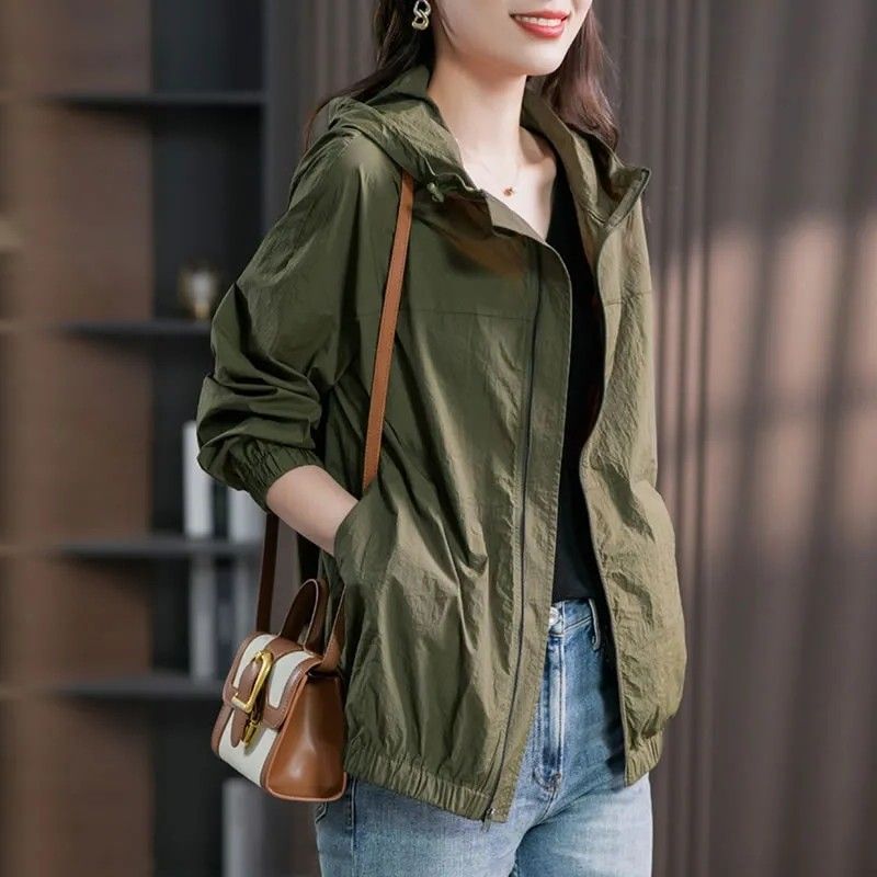 Summer hooded light short coat women's sun protection clothing spring new Korean style small jacket loose casual top