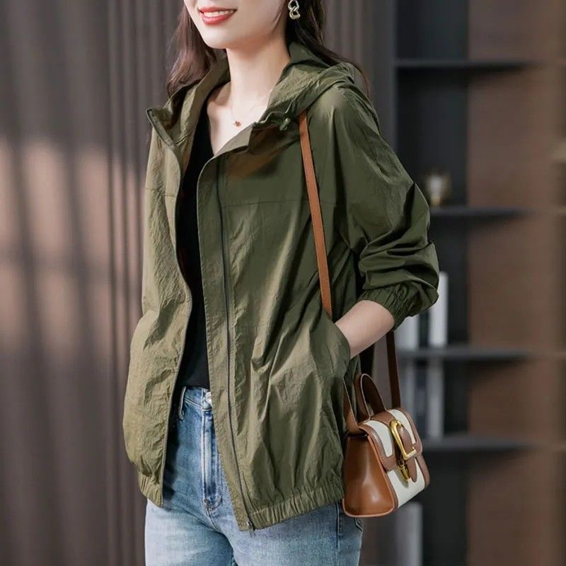 Summer hooded light short coat women's sun protection clothing spring new Korean style small jacket loose casual top