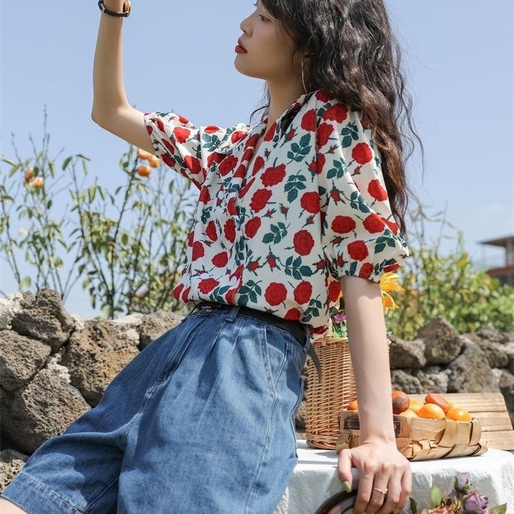 格瑞吉奧玫瑰花短袖襯衫女夏新款泡泡袖小眾復古港風寬鬆港風襯衣