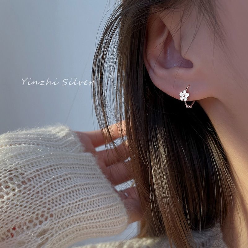 純銀耳扣花朵耳圈小眾設計感耳環2023年新款潮高級輕奢耳釘女耳飾