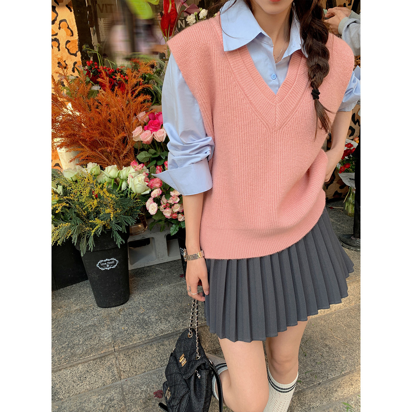 Yang Bubble All-match pink double-layer V-neck sweater women's 2023 spring new loose Korean vest top