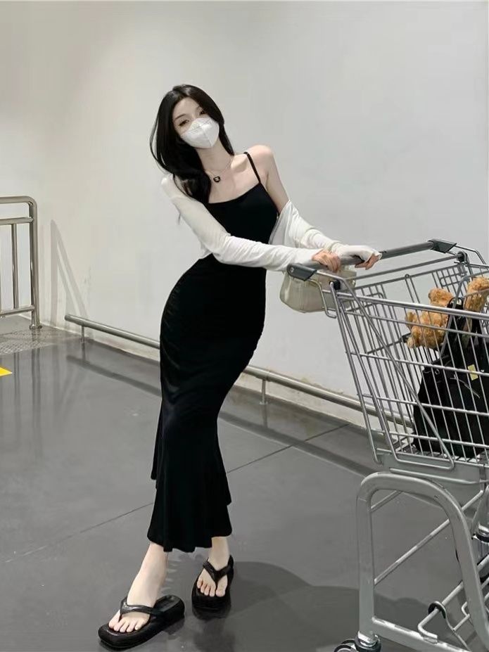 Yujie black suspender dress female summer  new sweet and spicy slim mermaid skirt sleeveless bottoming dress
