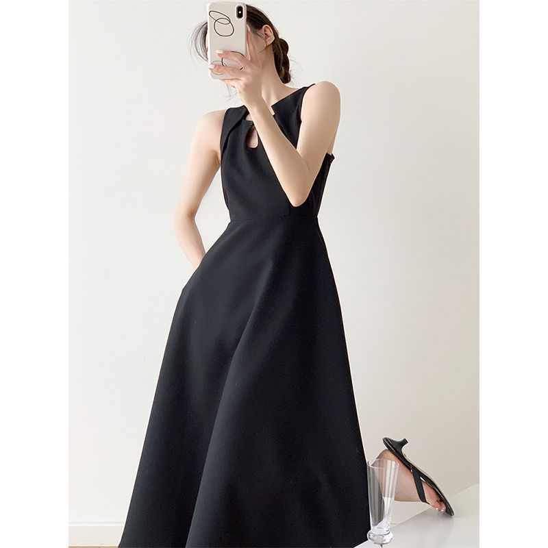 画朴法式黑色赫本风连衣裙女装夏季新款叠领镂空高级感长裙