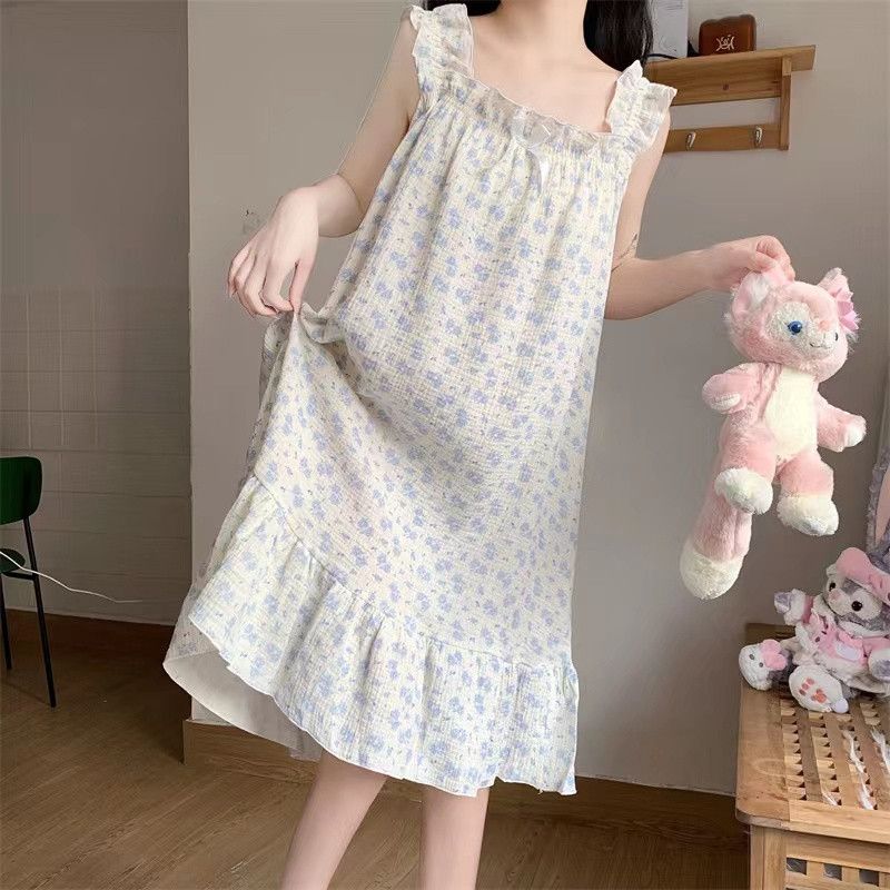 Korean version of bear suspender nightdress female sweet and cute summer thin section girl baby cotton yarn pajamas princess home service