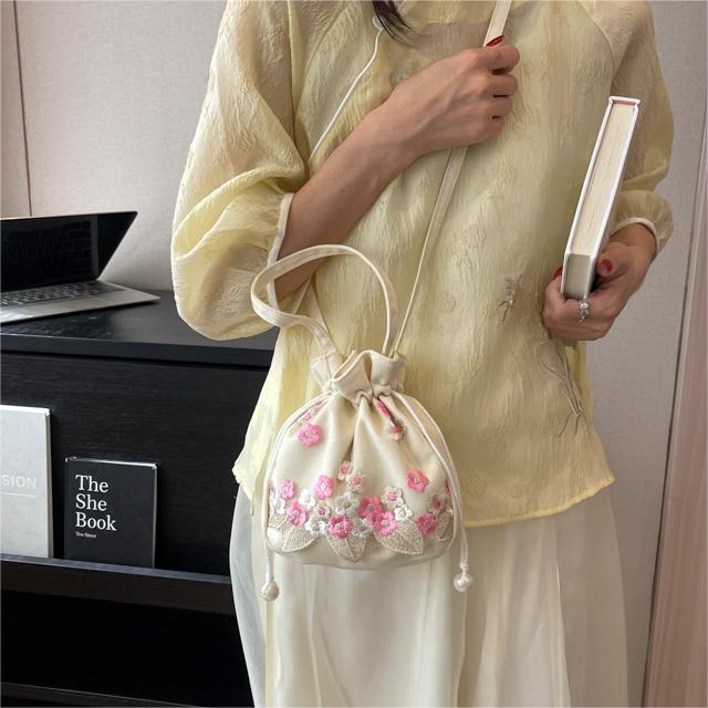 中国风古风汉服配饰包袋手工蕾丝绣花布艺单肩斜挎手提手提水桶包