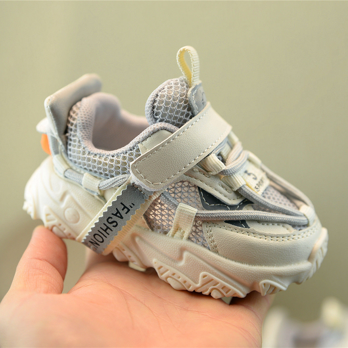 夏季宝宝鞋子软底运动网鞋男女童1一3岁休闲婴儿学步鞋小童防滑潮