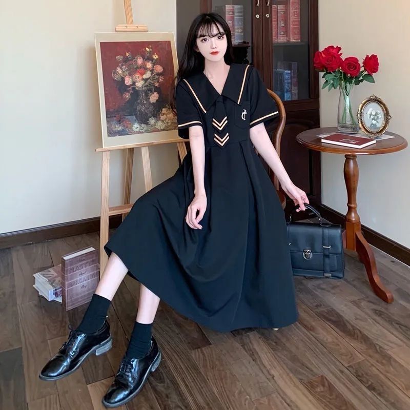 大碼女裝胖mm夏顯瘦遮肚赫本風小黑裙法式寬鬆學院風海軍領連衣裙