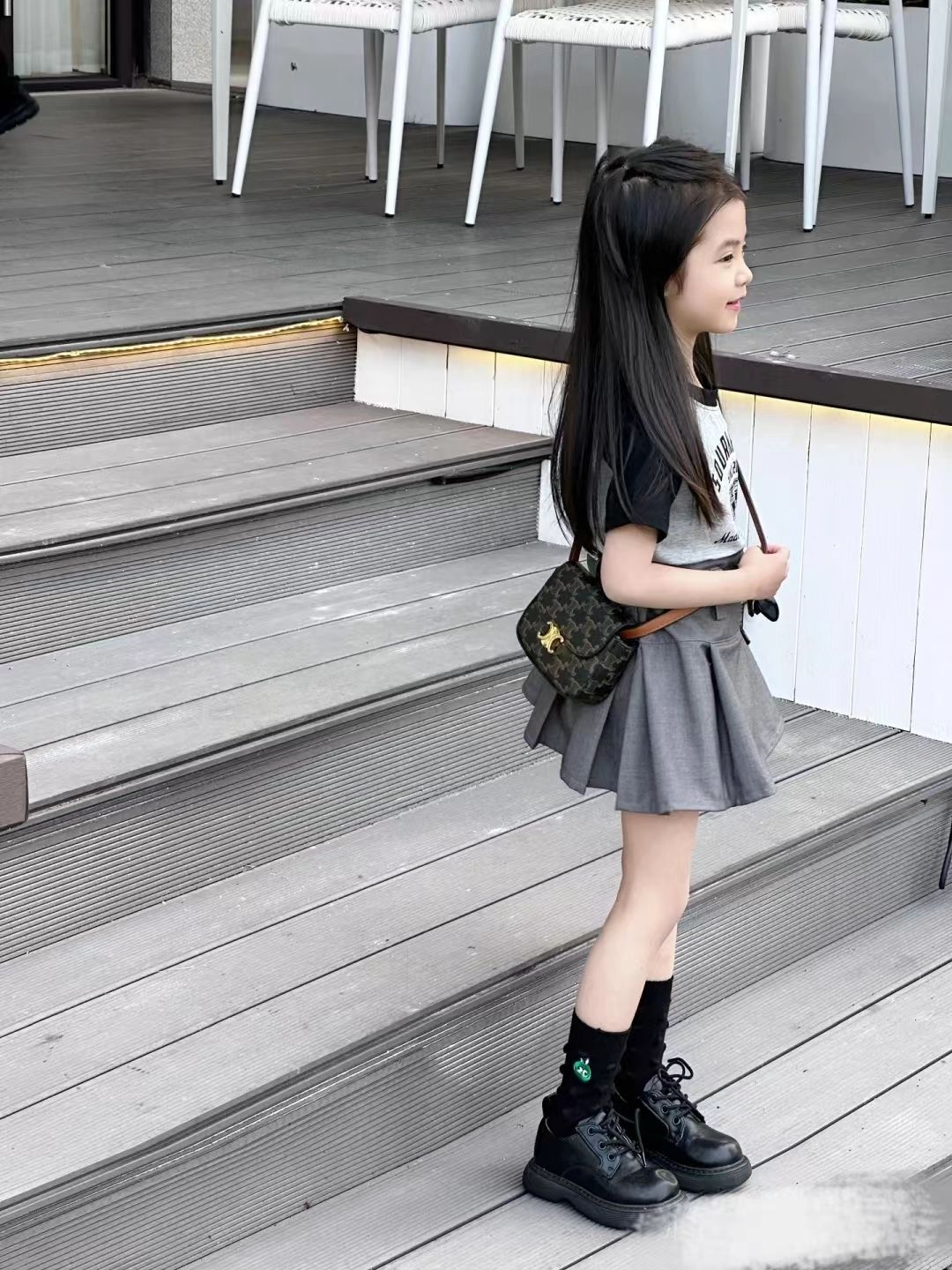 Girls  summer new suit skirt letter print raglan short sleeves + gray skirt baby girl pleated skirt