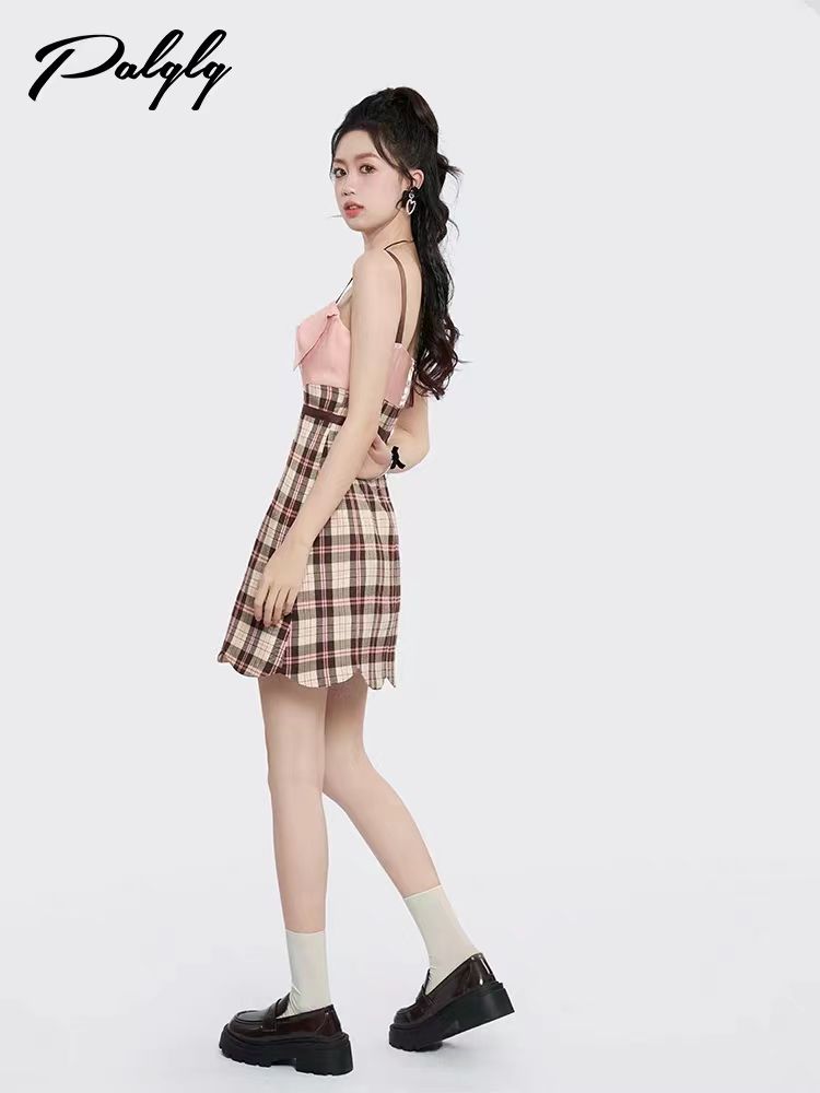 French retro design sense sweet suspender plaid dress female summer new small person slim super fairy skirt
